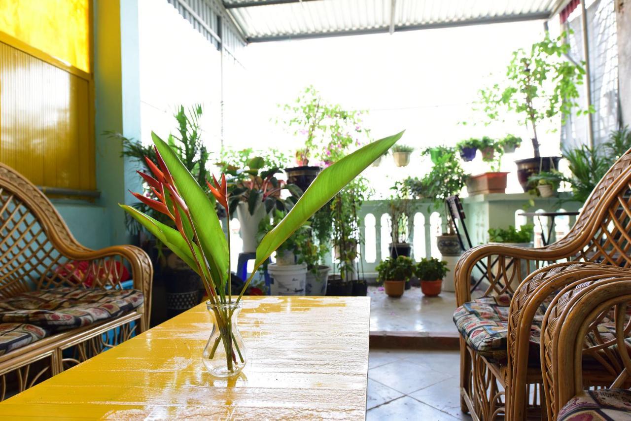 Royal House Hotel Hanoi Exterior photo